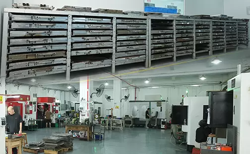  صالة عرض القوالب 